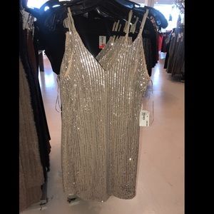 💋Gold sequin sparkle NYE dress